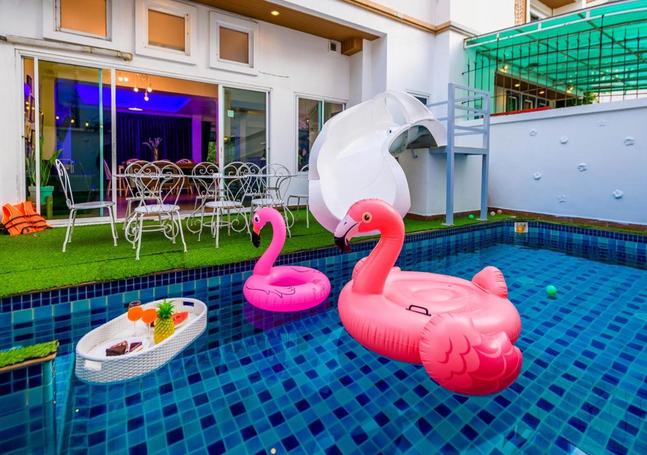 Room@Gallery Pool Villa Pattaya Bagian luar foto