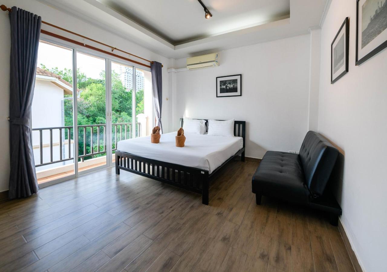 Room@Gallery Pool Villa Pattaya Bagian luar foto