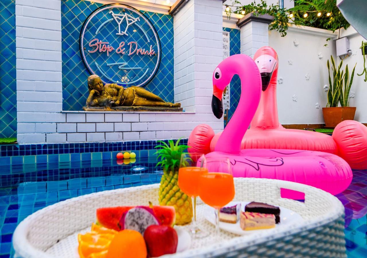 Room@Gallery Pool Villa Pattaya Bagian luar foto
