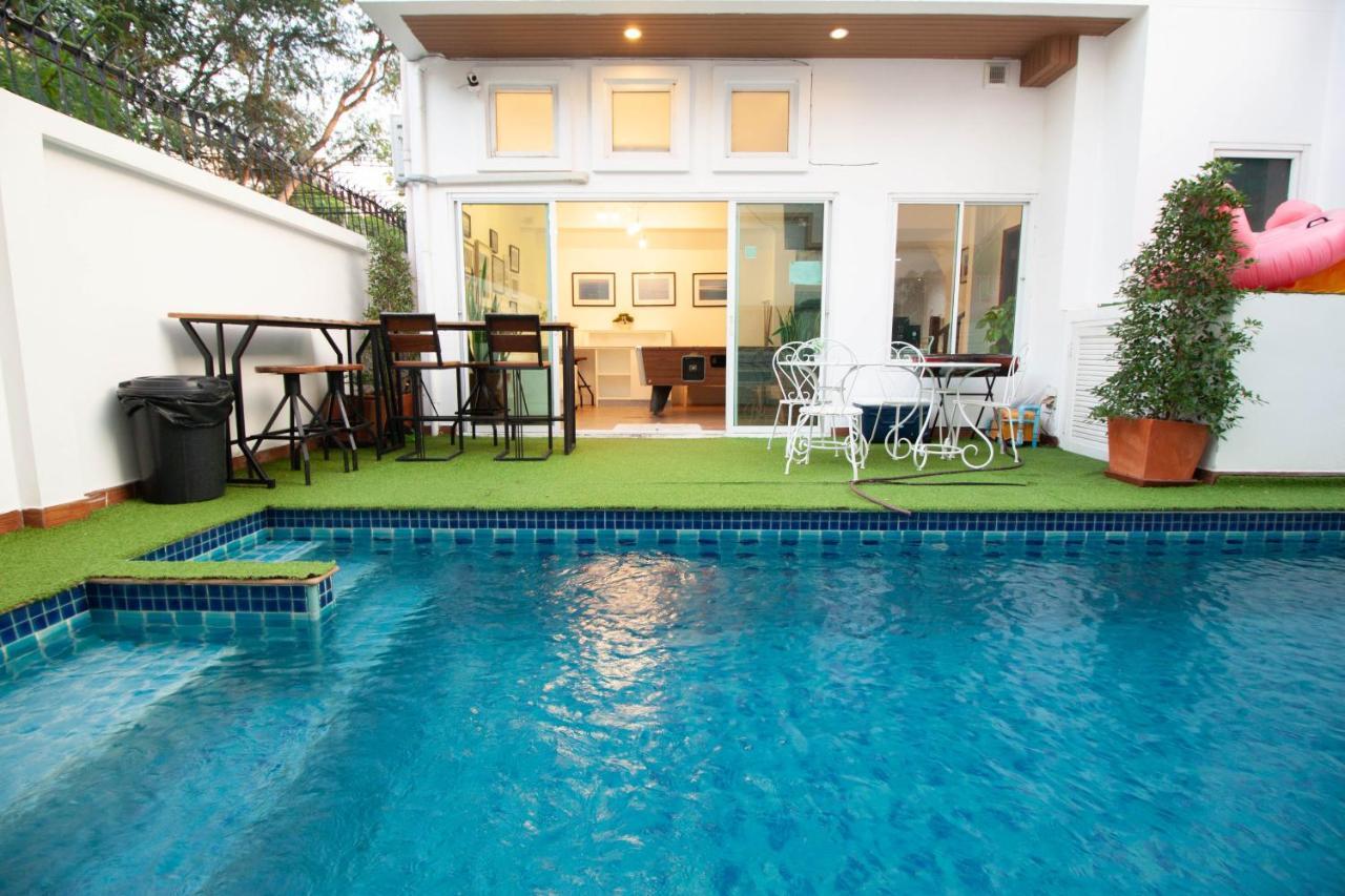Room@Gallery Pool Villa Pattaya Bagian luar foto